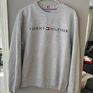 Tommy Hilfiger Light Gray Crewneck Sweater